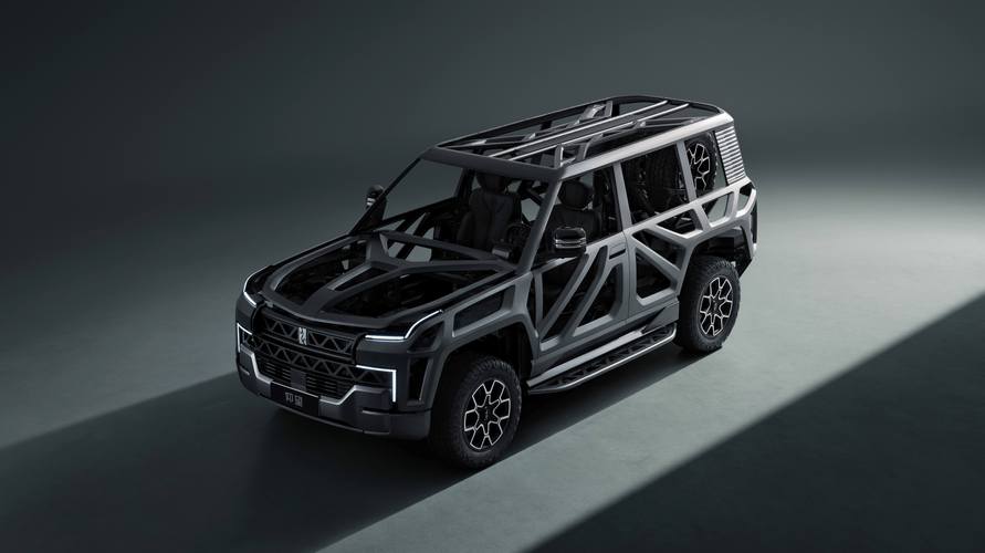 成都348仰望U8硬派越野的科技魅力，国能汽车对传统燃油车市场的冲击